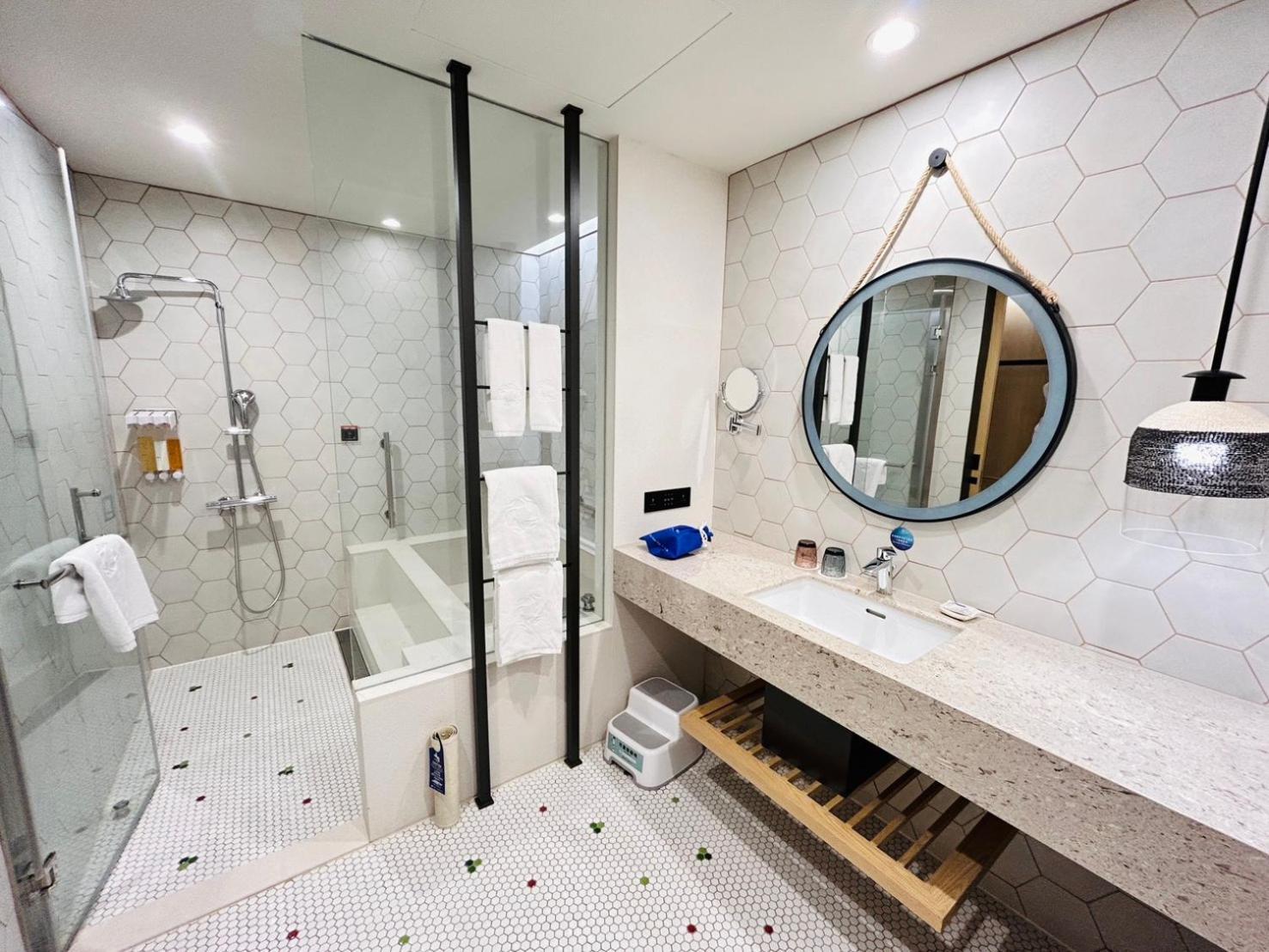 Discovery Hotel Маґун Екстер'єр фото
