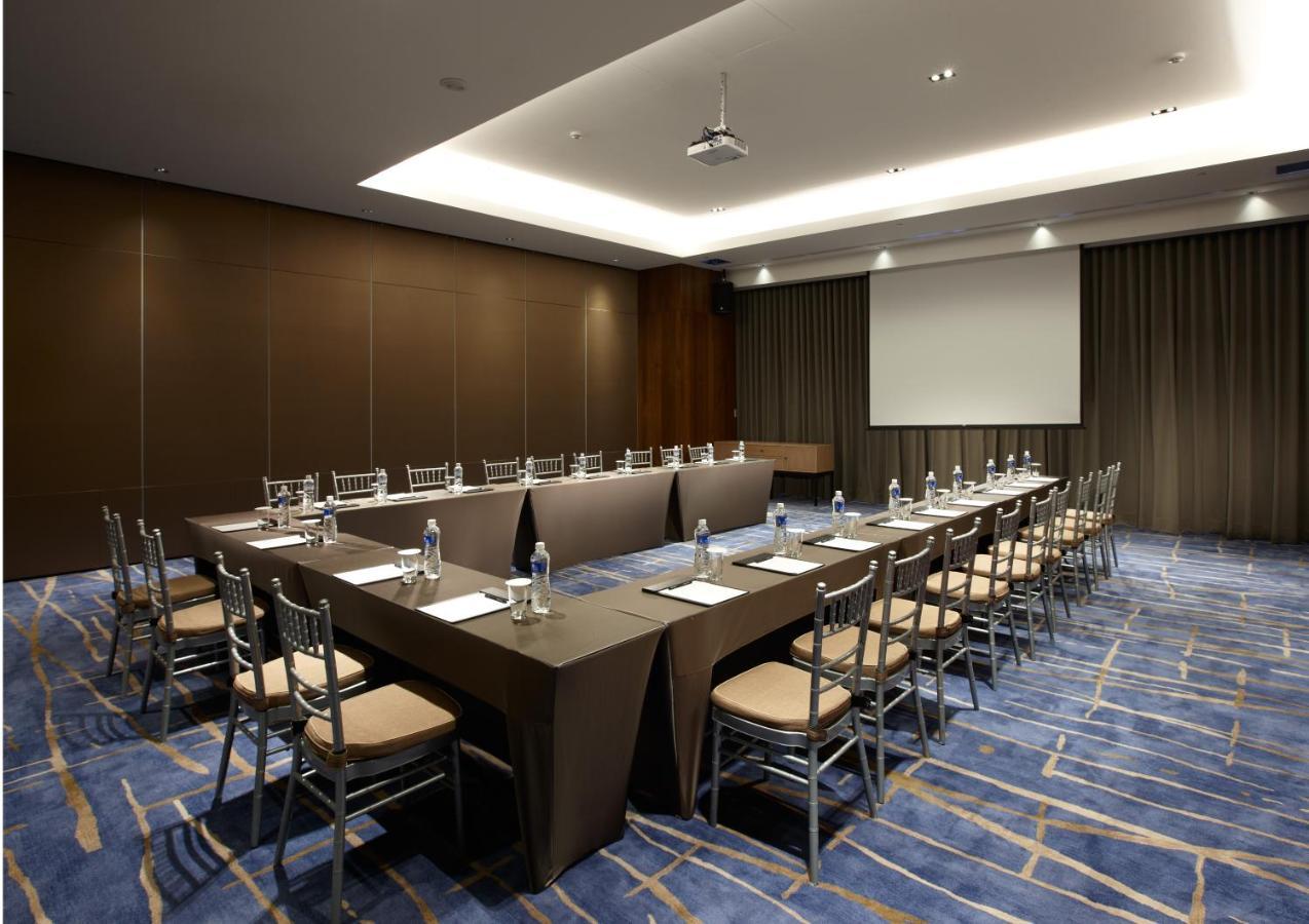 Discovery Hotel Маґун Екстер'єр фото